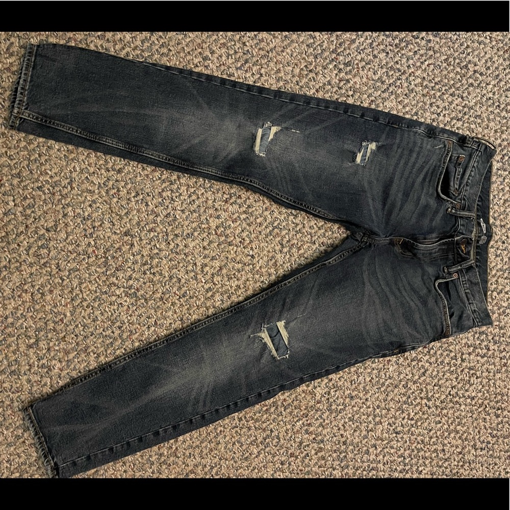 Old navy distressed jeans